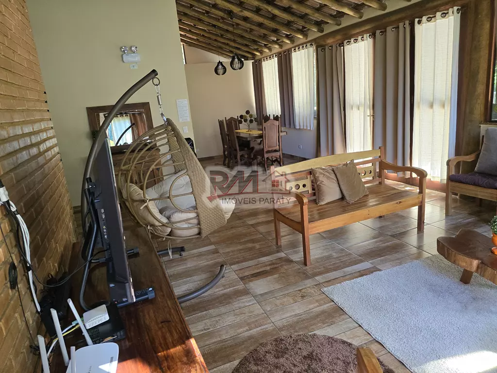 Refúgio Exclusivo com Cachoeira em Paraty